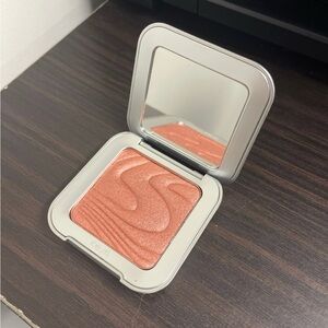 r.e.m. beauty highlighter topper Miss Jupiter